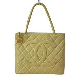 Chanel Caviar Medallion Tote Tote Bag A01804